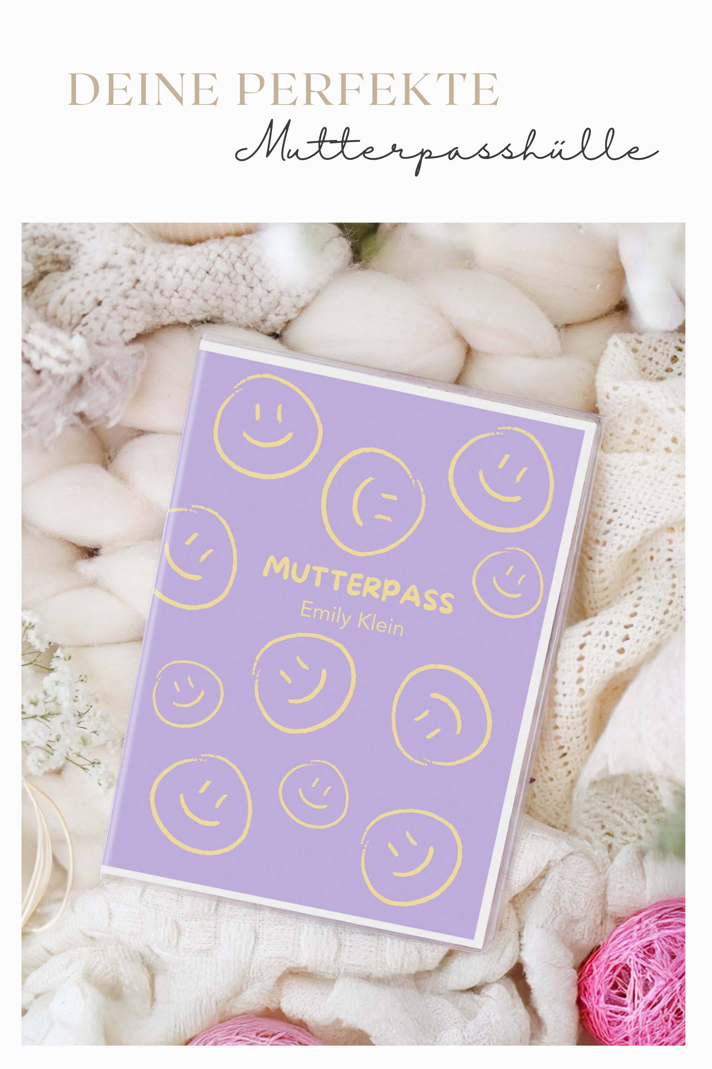 Mutterpasshülle personalisiert Happy Smile Purple