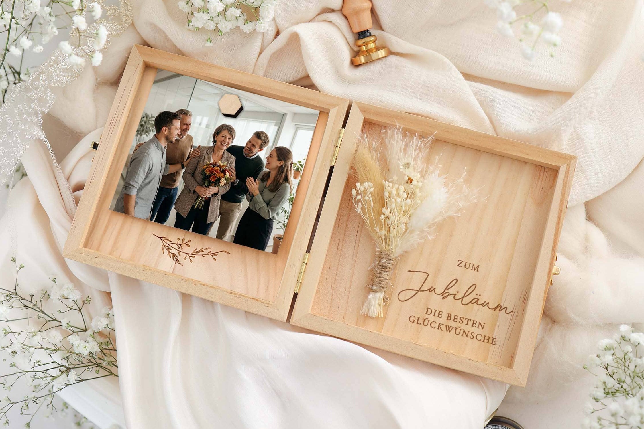 Jubiläumsgeschenk Holzbox Geschenk mit Magnet für Foto JoliCoon