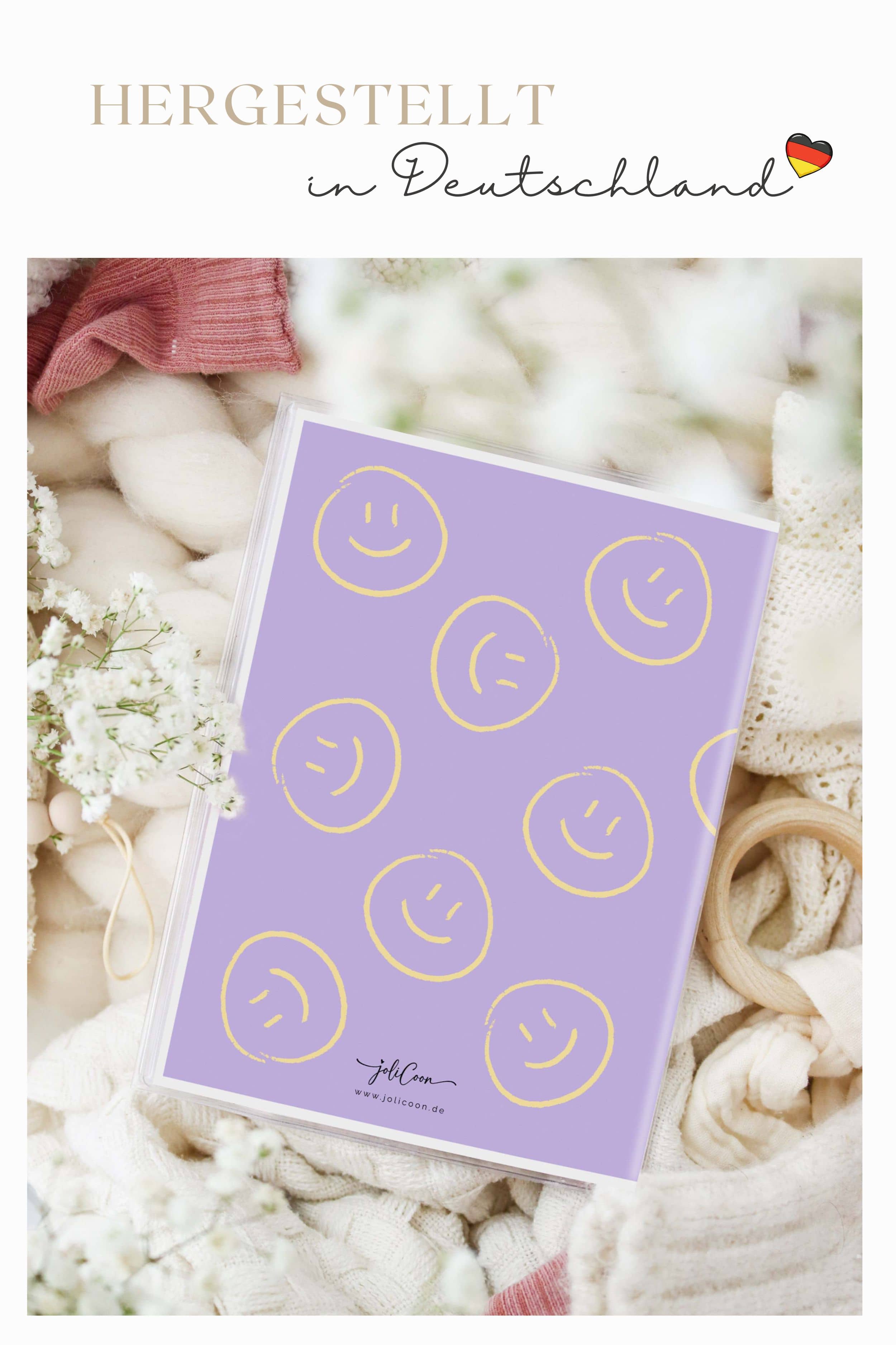 Mutterpasshülle personalisiert Happy Smile Purple